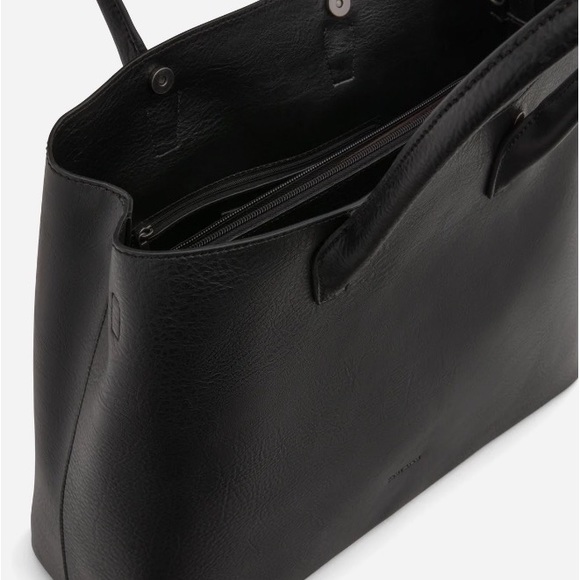 Matt & Nat | Krista Vegan Satchel | Black Large Tote Bag - Picture 6 of 9